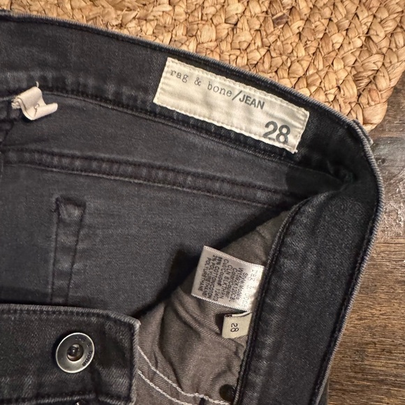Madewell mid-rise kick out size 27 - Picture 5 of 5